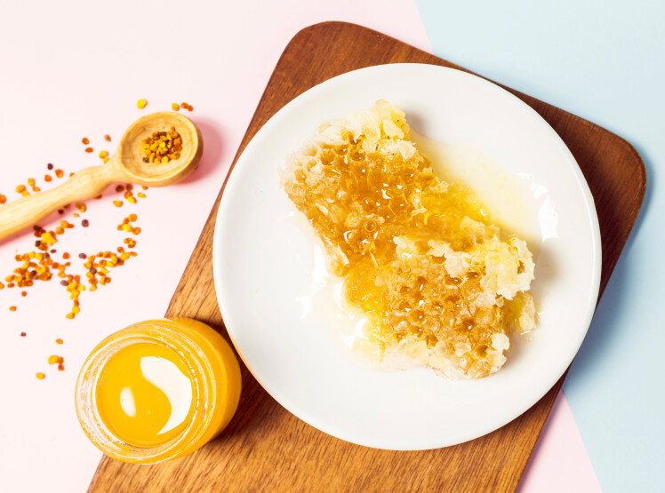 چرا باید عسل بخوریم؟